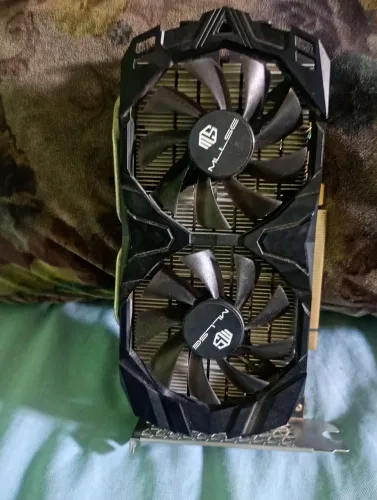 RX 580 8GB COM DEFEITO NO CHIP - PRECISA DE REBALLING - PARA REPARO .