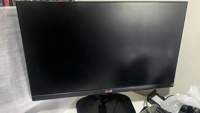Monitor LG Flatron IPS LED 23