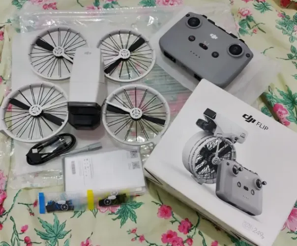 Drone DJI Flip Standard Sem Tela BR, 4K, 60 FPS, Sensor CMOS, Até 31 min de voo