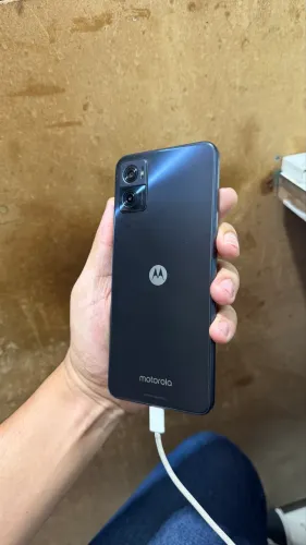 Moto E22