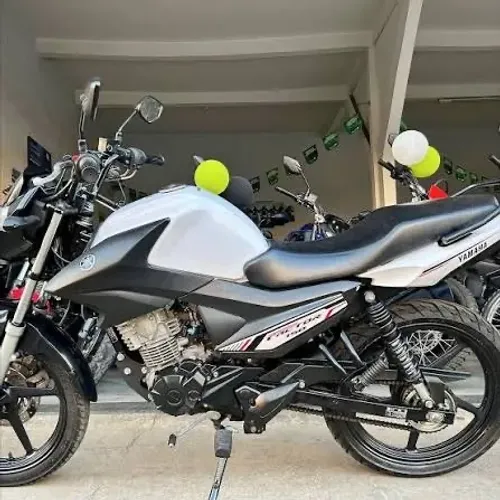 Moto yamaha factor 150 