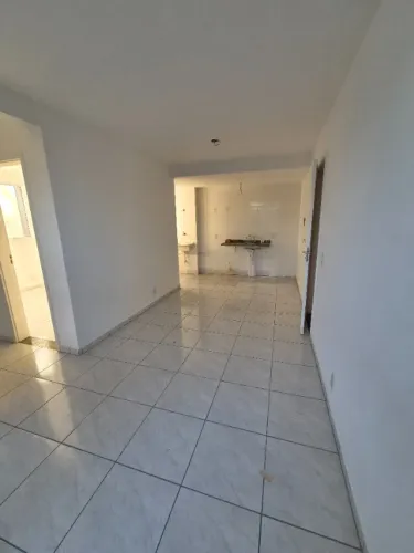 Apartamento de 2 quartos em Manilha - Itaboraí