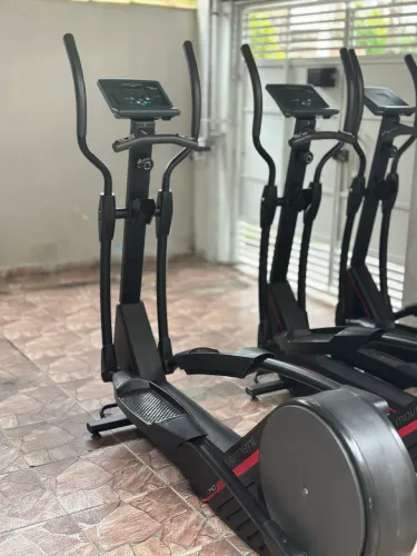 Elíptico Movement LX140