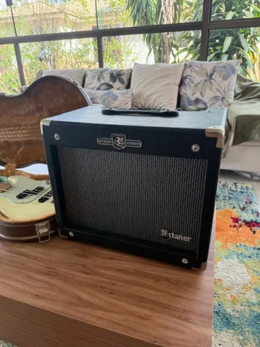 Cubo Staner BX100  para Contrabaixo (amplificador para contrabaixo)
