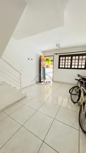 Cond. Coqueiros, casa para locação com cozinha planejada e guarda-roupas planejados, 1 vag