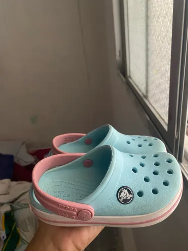 Crocs C9