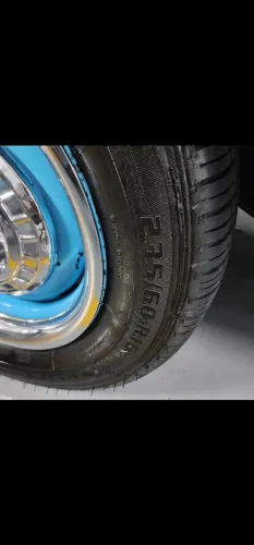 Rodas e pneus para C10 
