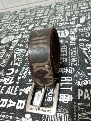 Cinto Quiksilver couro