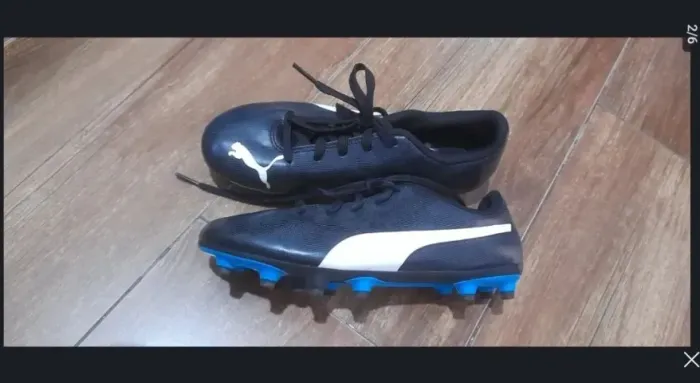 Chuteiras N35 Puma Campo semi novo infantil original