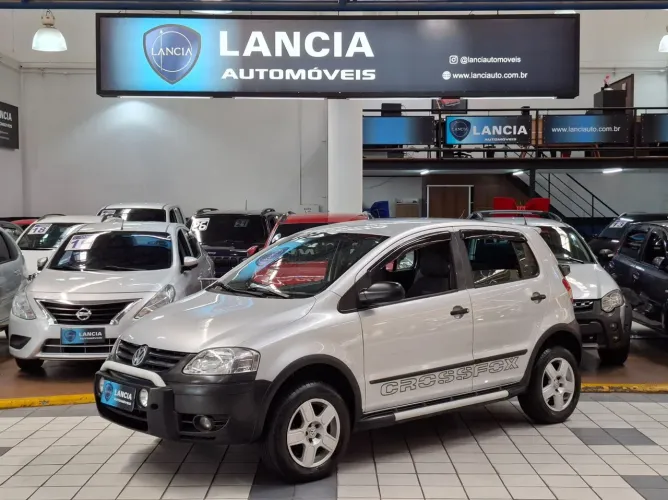 Volkswagen Crossfox 1.6 MI Total Flex 8V 5P 2005