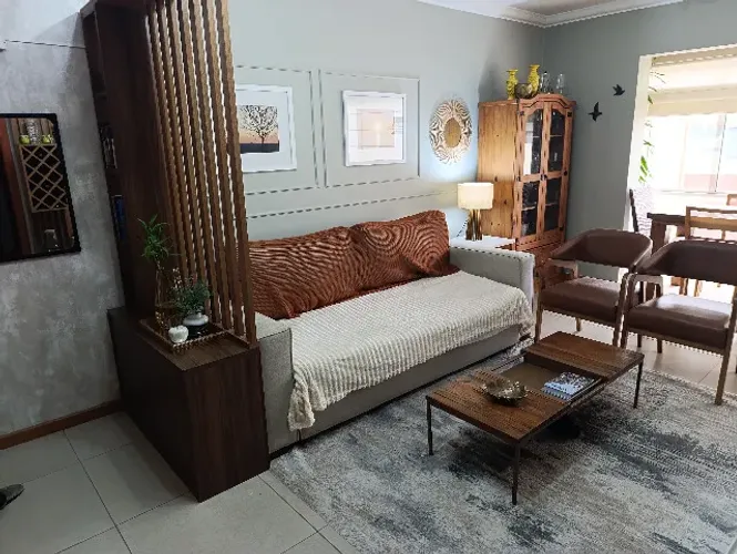 Sofá cama 3 lugares impermeabilizado - Medidas: Largura 2,25 m - Profundidade 1,10 m