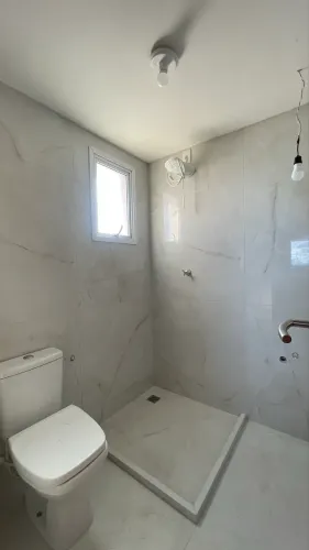 Azulejista Profissional - Especialista em Porcelanatos, Cozinhas e Banheiros