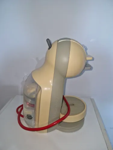 Cafeteira Dolce Gusto 