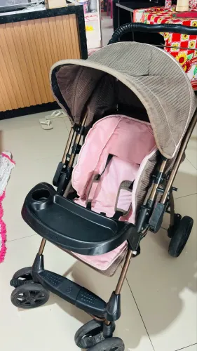 Carrinho de bebê gazerano
