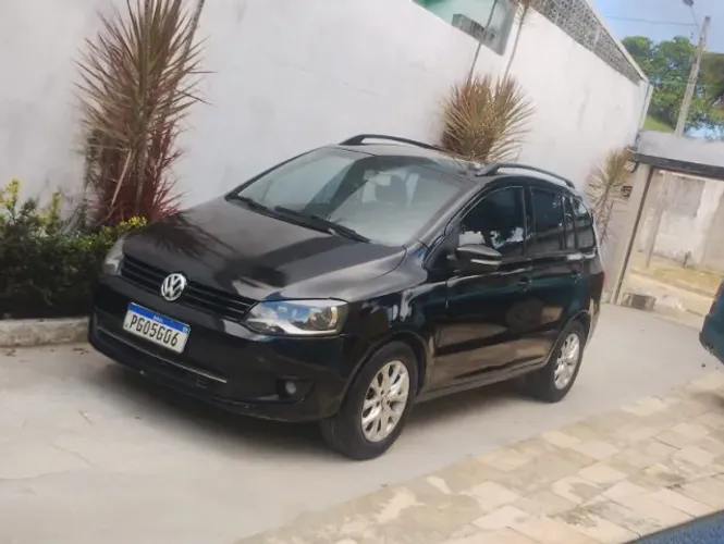 Volkswagen Spacefox 1.6/ 1.6 Trend Total Flex 8V 5P 2013