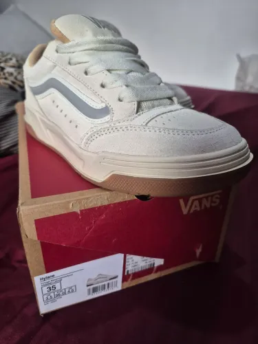 Tênis Vans Hylane Vintage