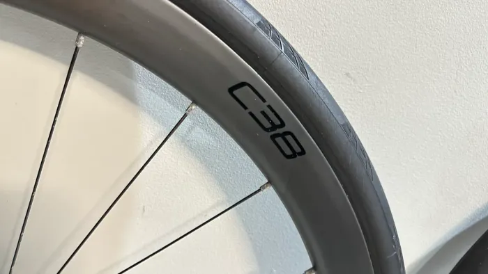 Par de Rodas ROVAL Rapide C 38 de Carbono