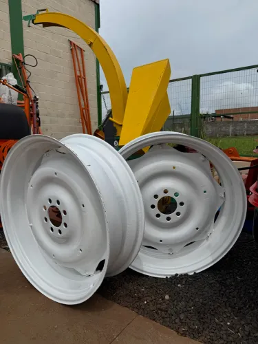 Rodagem fina para. New holand/ford 7630
