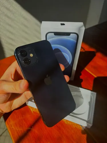 iPhone 12