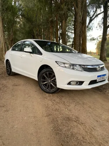 Honda Civic Sedan LXS 1.8/1.8 Flex 16V Mec. 4P 2014