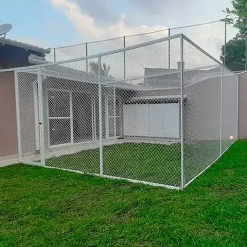 Gatil residencial com fechamento sob medida