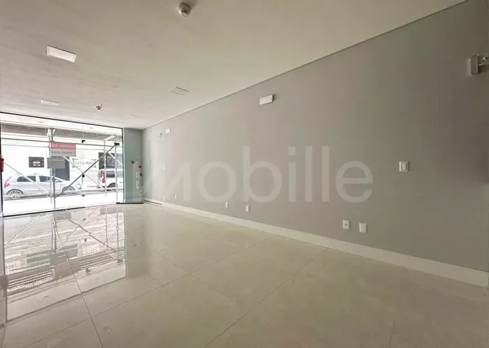 Sala Comercial no Edifício Palácio do Triunfo em Itapema.