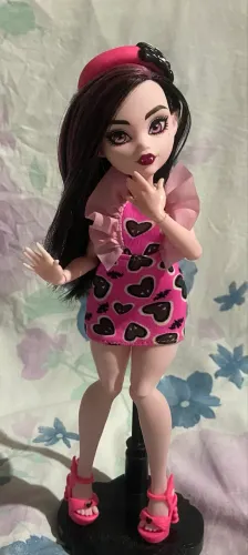 Draculaura G3 Budget Completa+Brinde