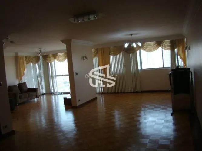 Apartamento à Venda com 320M², 4 Dorms (2 Suítes), 2 Vagas de Garagem - Próx. Ao Clube Juv