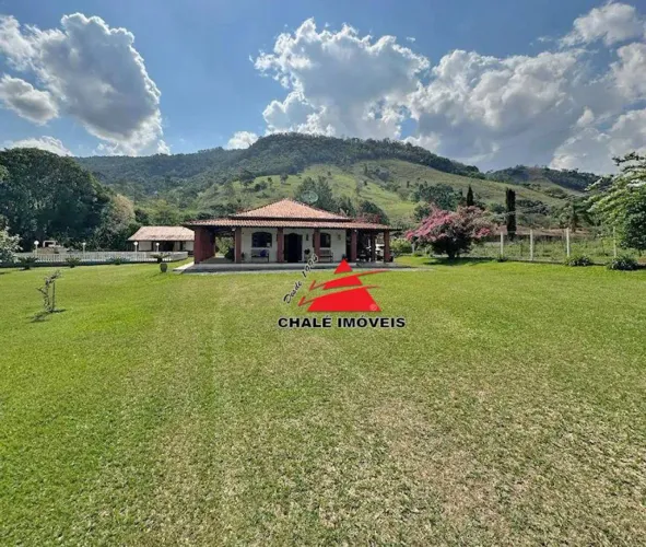 Chácara à venda, 10000 m² por R$ 1.600.000 - Zona Rural - Itapeva de Minas/MG