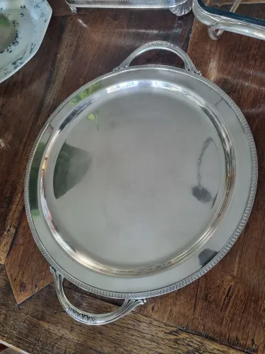 Bandeja para servi de prata 