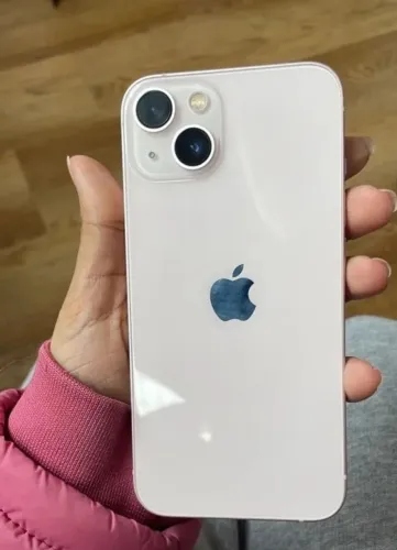 iPhone 13