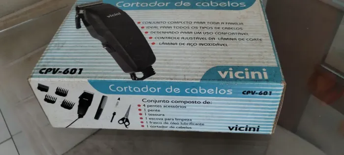 Máquina de cortar cabelo VICINI...NOVA