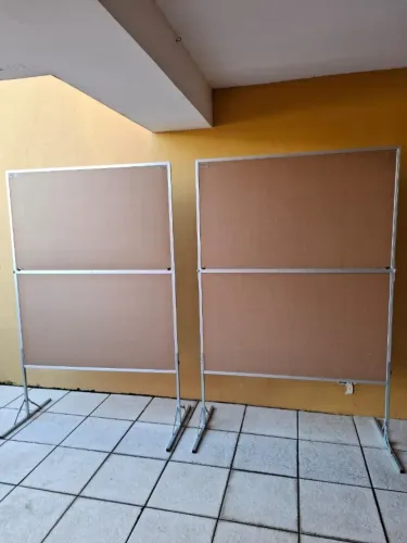 Painel expositor Moderari