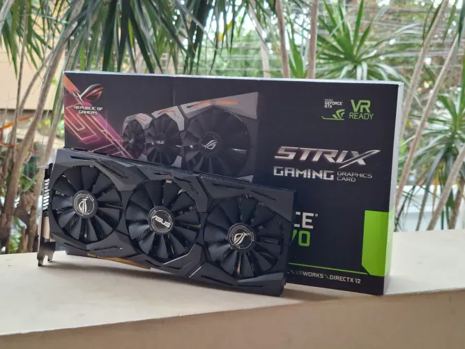 GTX 1070 8GB ASUS ROG Strix | Único Dono | Na Caixa | Revisada