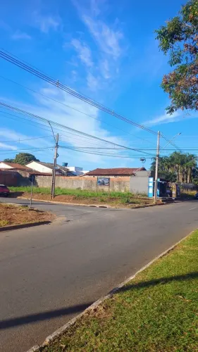 LOTE COMERCIAL ESQUINA AV SERINGUEIRAS EM FRENTE AO PRÓX MAX SUPERMERCADO OPORTUNIDADE ÚNI