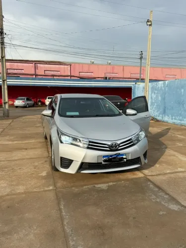 Toyota Corolla GLI 1.8 Flex 16V Aut. 2016