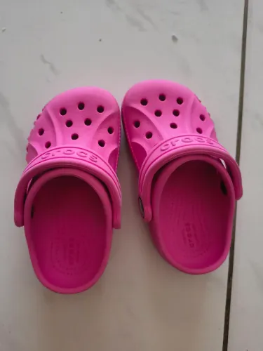 Crocs infantil rosa
