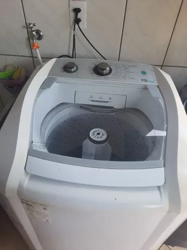 Vendo máquina de lavar roupas Colormaq 15 kl