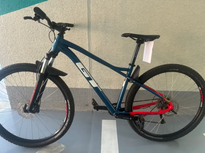 GT Avalanche Com Deore 2020 Tamanho M
