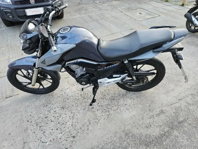 Honda titan  160 ano 2023