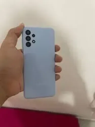 Celular Dual Chip 4G Samsung A13 azul claro