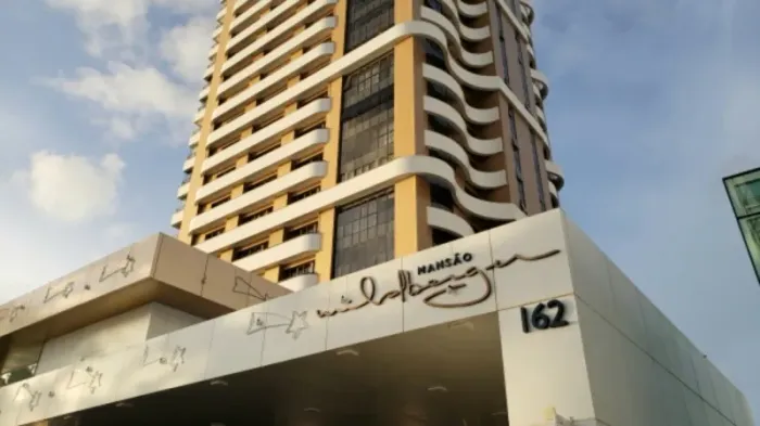 MANSÃO WILDBERGER. Maravilhoso 4 suítes, alto luxo, à venda no Corredor da Vitória.