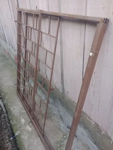 Grade externa para janela,abre e fecha!
