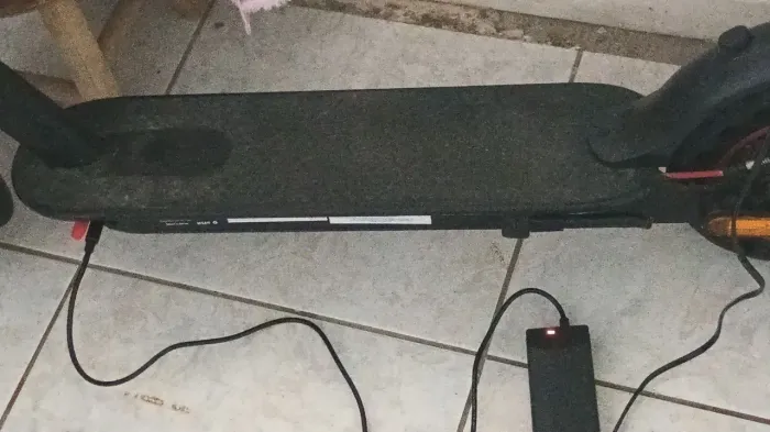 Vendo patinete elétrico
