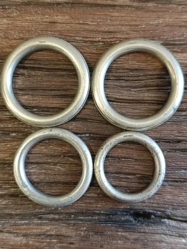 Argolas de alpaca Flecha <br>Marca: Corneta (todas marcadas)<br>Usadas