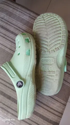 Sandália Crocs
