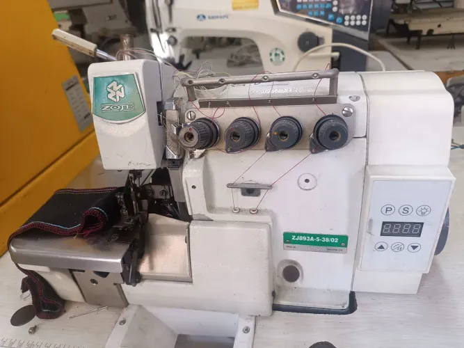 Vendo máquina Interlok Zoje Direct Drive