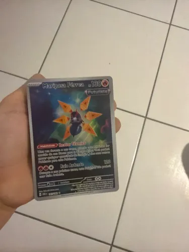 Card Pokémon da mariposa férrea 187/182