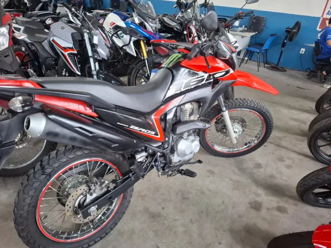 Honda bros 160cc 2021 shalom veículos