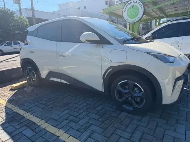 BYD Dolphin Mini (Elétrico) 2025